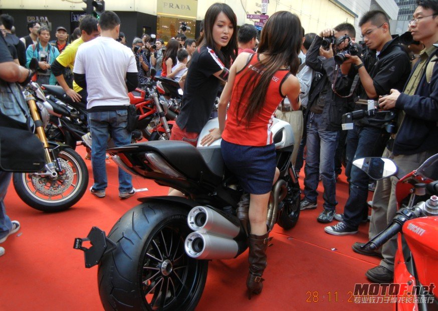 QQ截图20111116150905.jpg