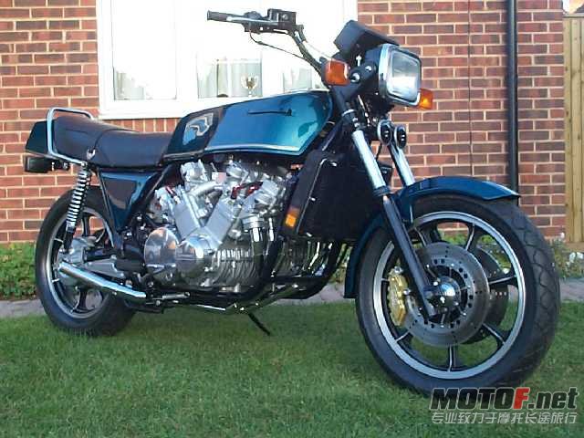 Z2300.1.jpg