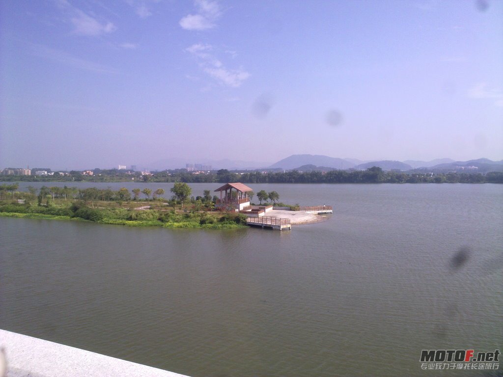 20111123268-1.jpg
