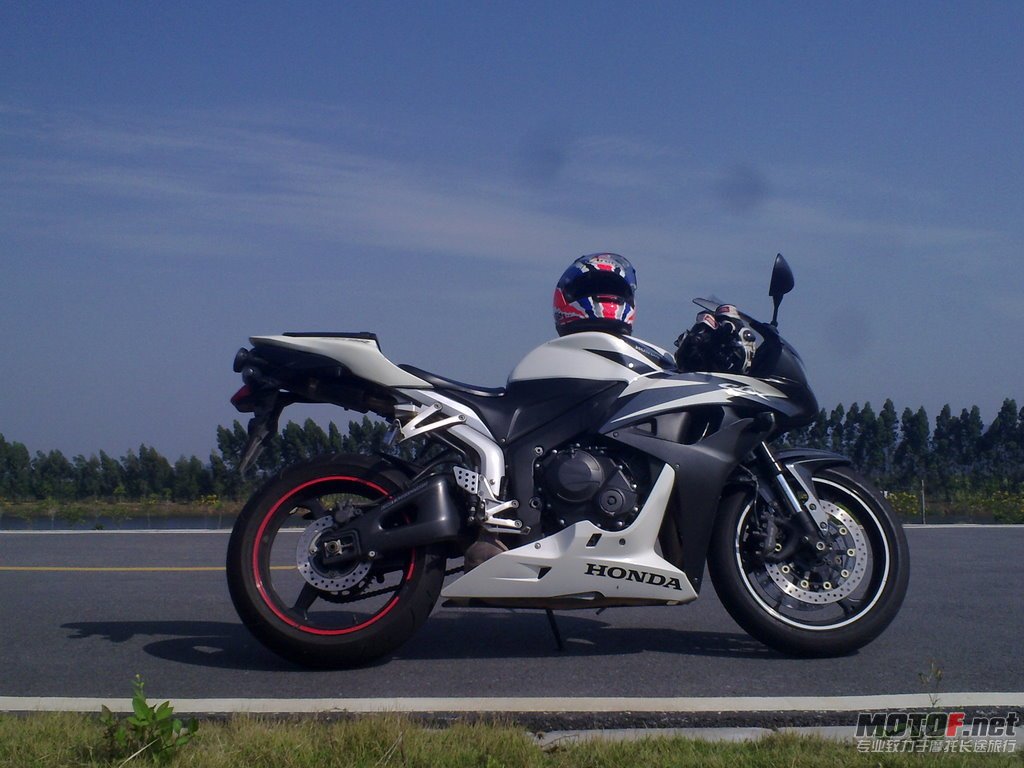 20111123288-1.jpg