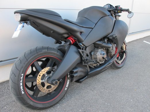 buell-1125-cr-black-mat-03-060d8.jpg