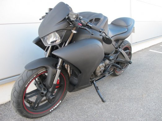 buell-1125-cr-black-mat-05-ca56d.jpg