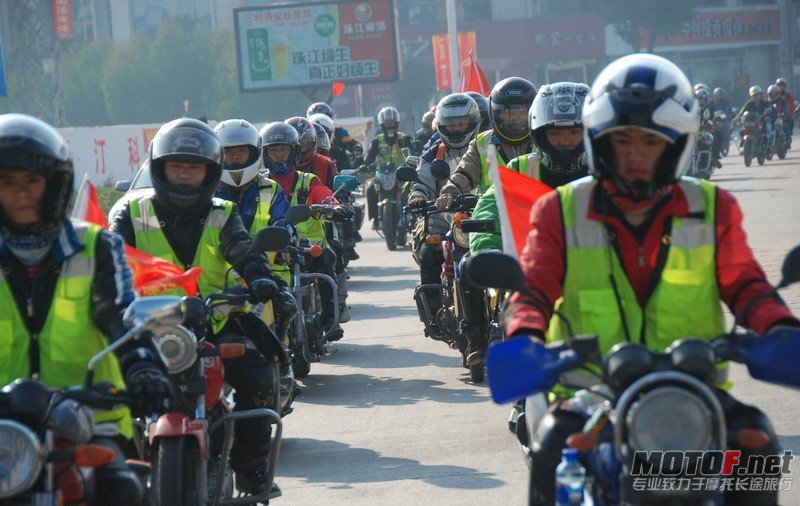 4D5A7dlNt5829.jpg