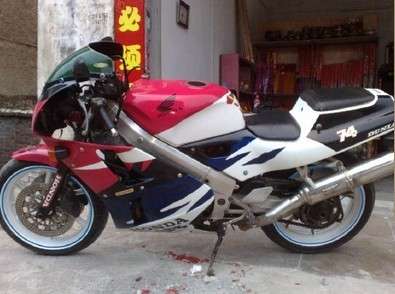 本田VFR400CC
