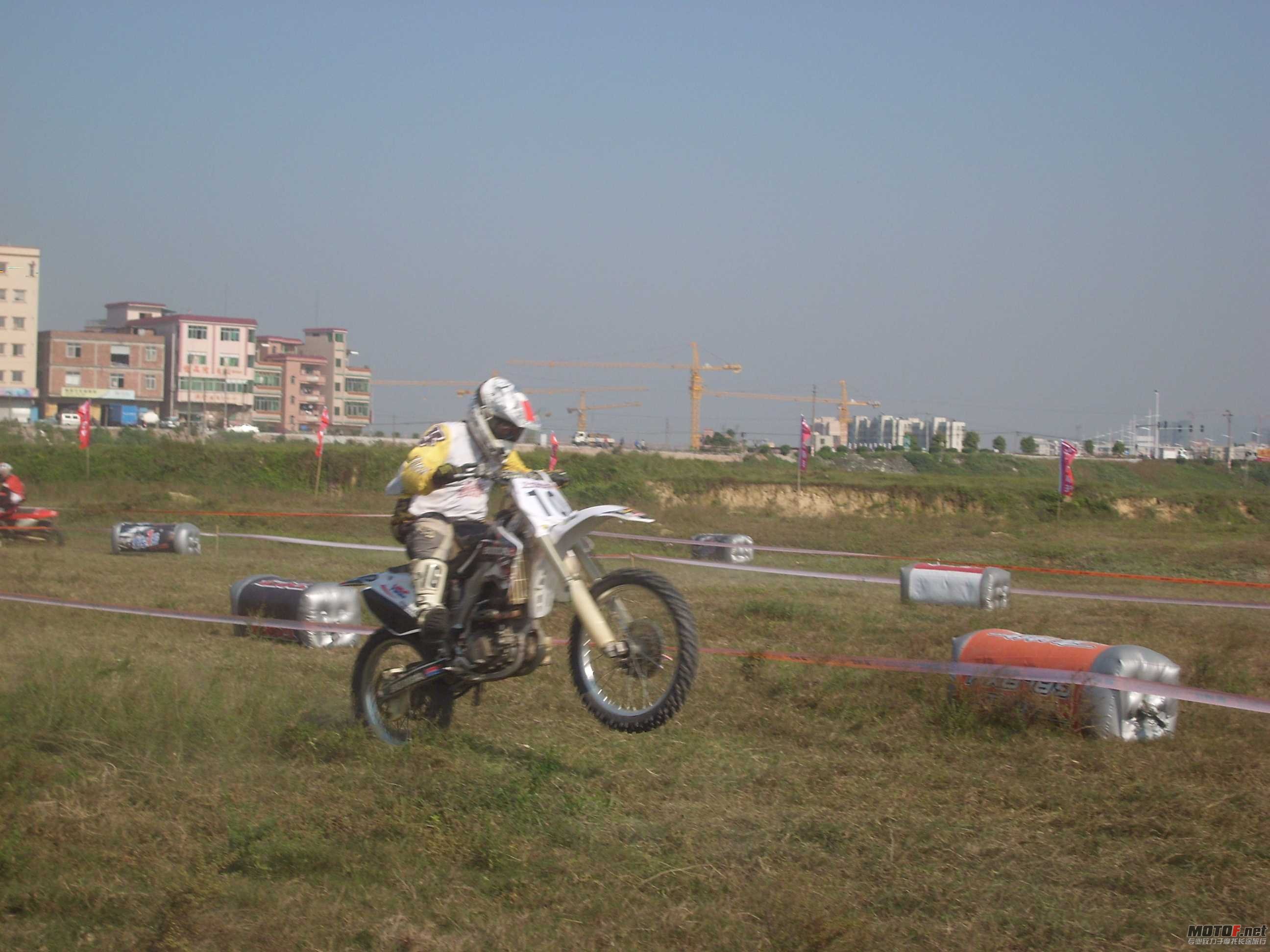 SL732593.JPG