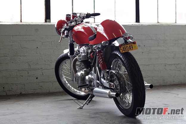 kawasaki-w650-custom-4.jpg