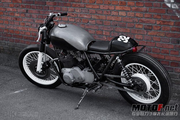kawazaki-z750-1.jpg