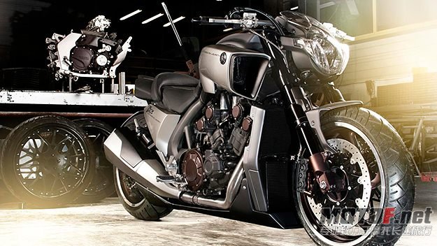 yamaha-v-max-motorcycle-4.jpg