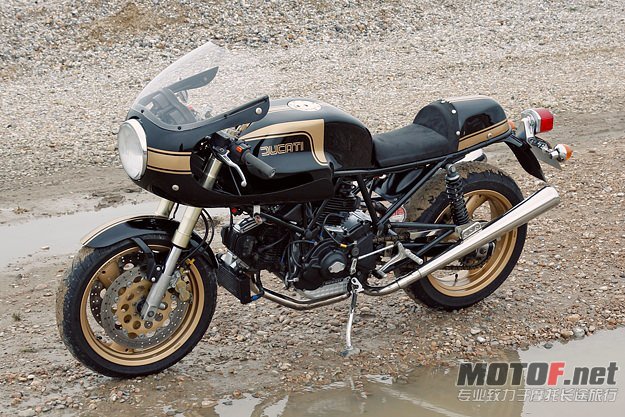 ducati-900-supersport.jpg