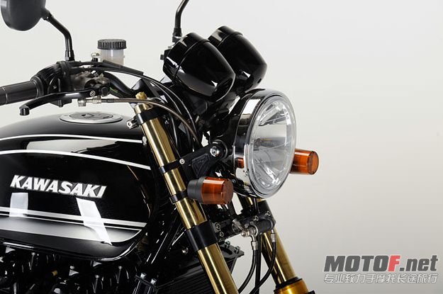 kawasaki-zephyr-750-4.jpg