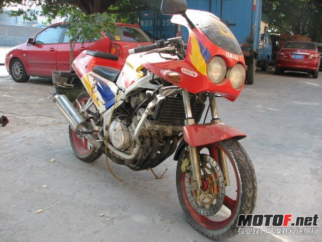 1335450jrcg02zkx404rxc.jpg