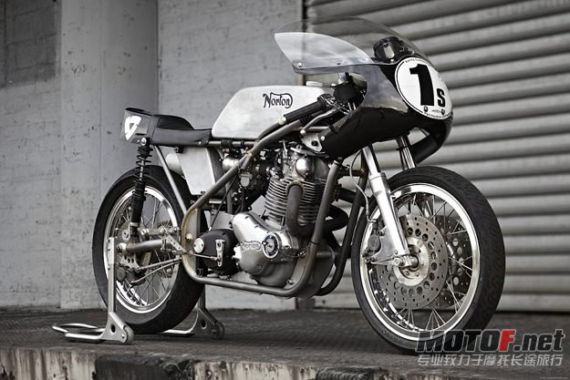 norton-750-1.jpg
