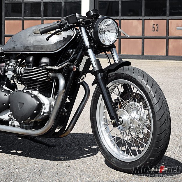 triumph-thruxton-custom-1.jpg