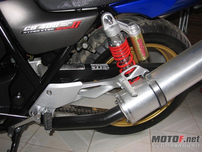 psbCAFF98L2.jpg