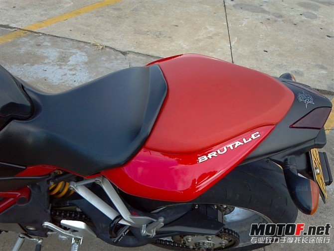 181508fs7irvpw2sv0nrrp.jpg