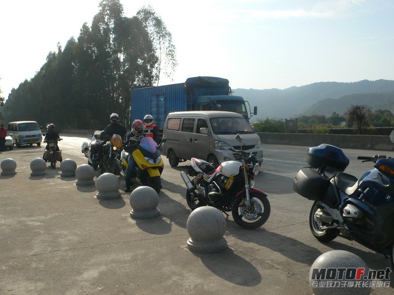 P1050246.jpg