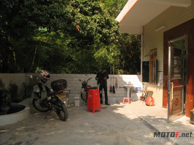 06.JPG