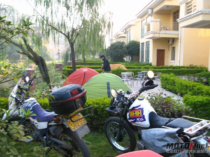 05.JPG