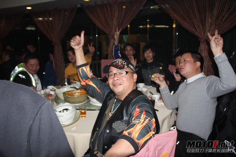 参加摩托坊第七届年会照片 350.jpg