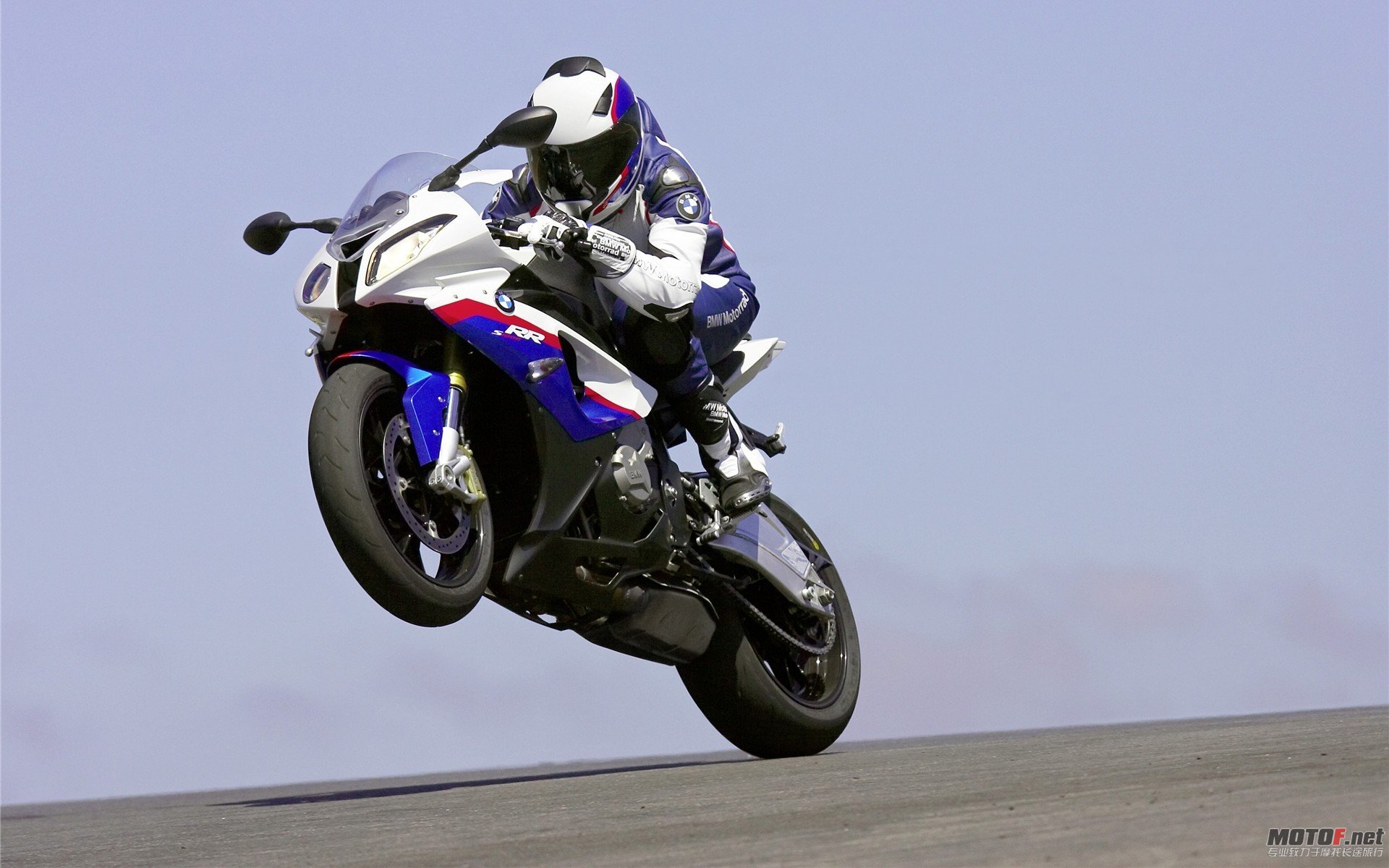 Motorcycle10.jpg