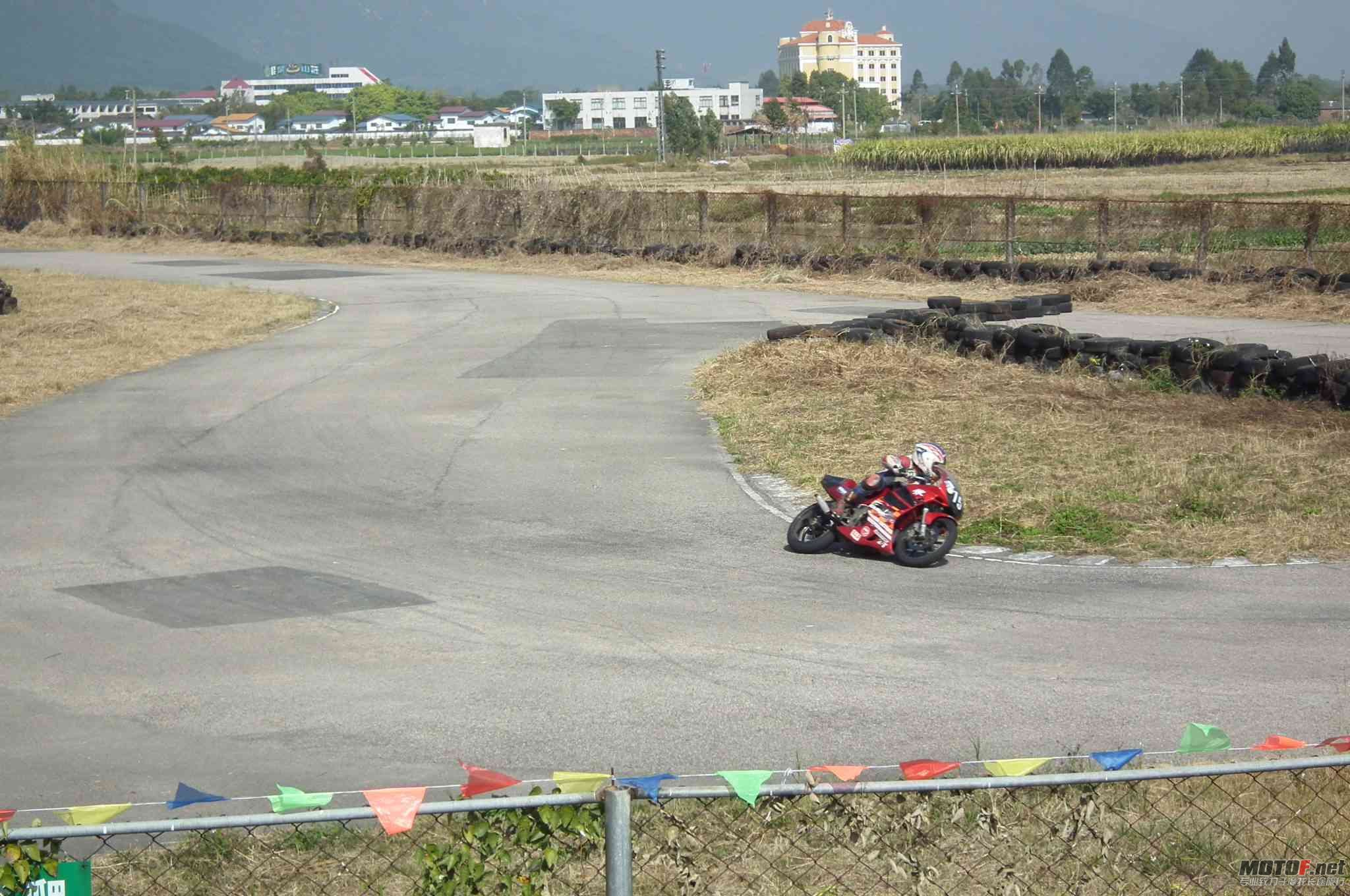 DSCF8630.jpg