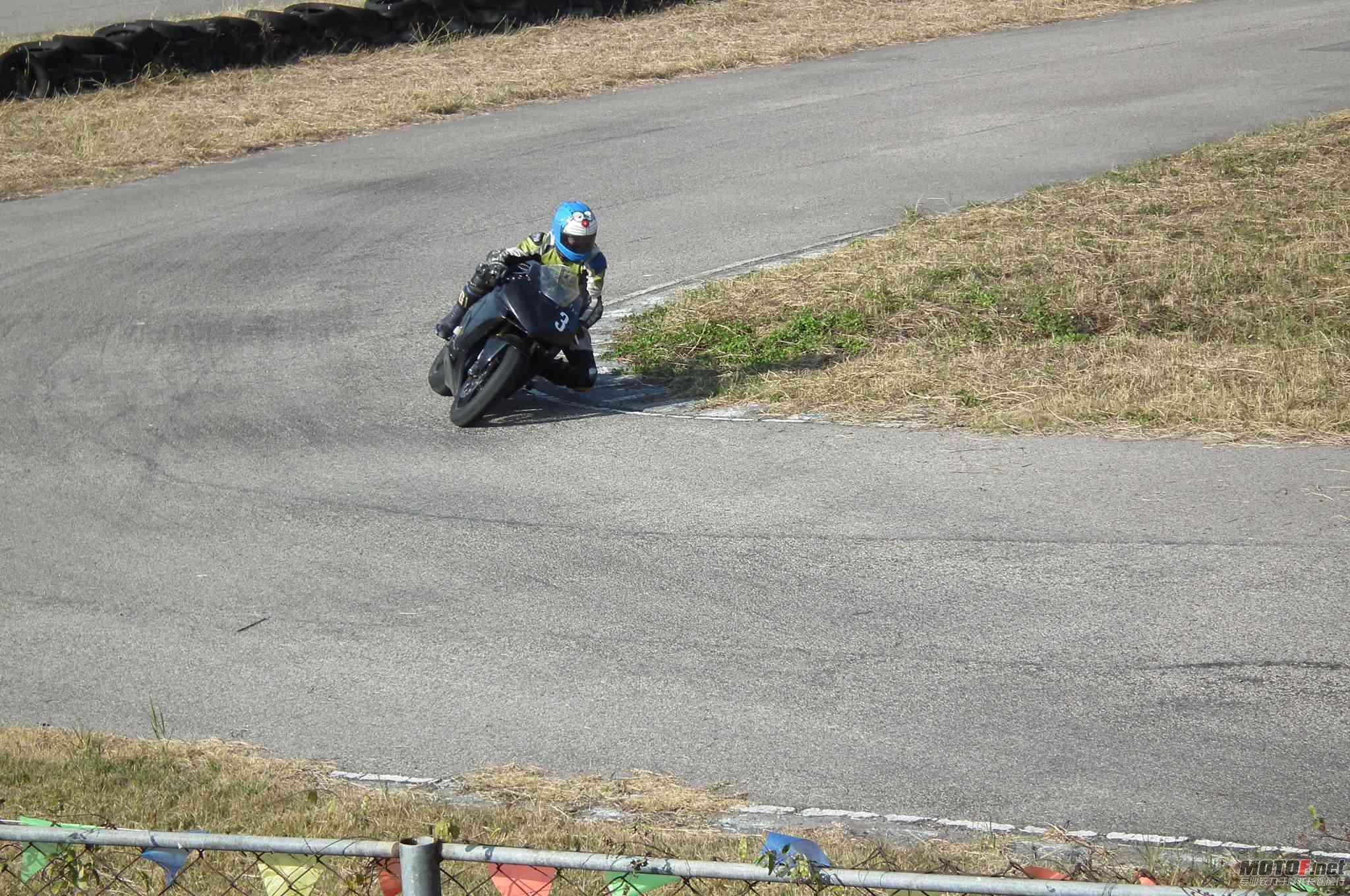 DSCF8698.jpg