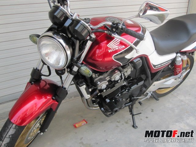 CB400V2.jpg