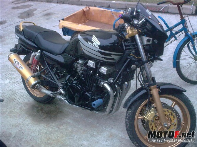 CB750.jpg