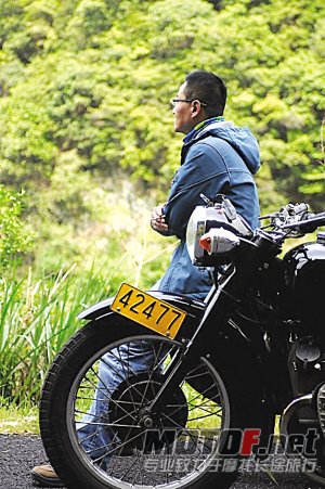 YZC17618C001_b.jpg