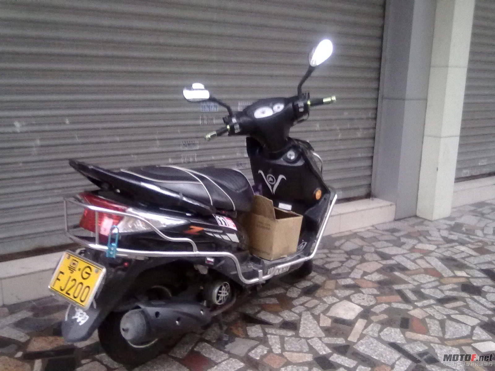 20110929644.jpg