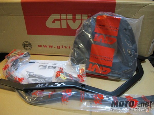 CB400 尾架3.jpg