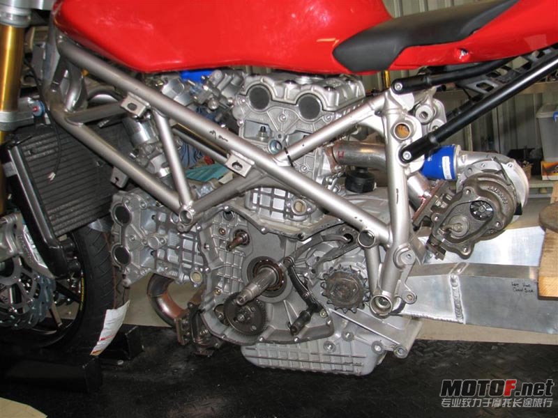 999TWINTURBO-015.jpg