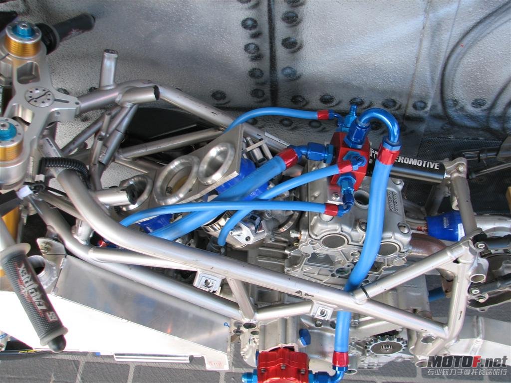 041408twinturbo-006.jpg