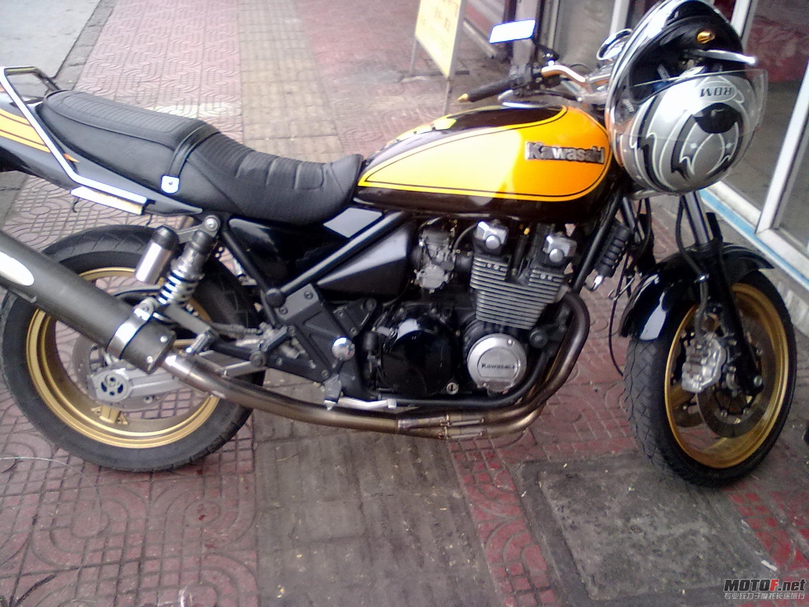 20120113688.jpg