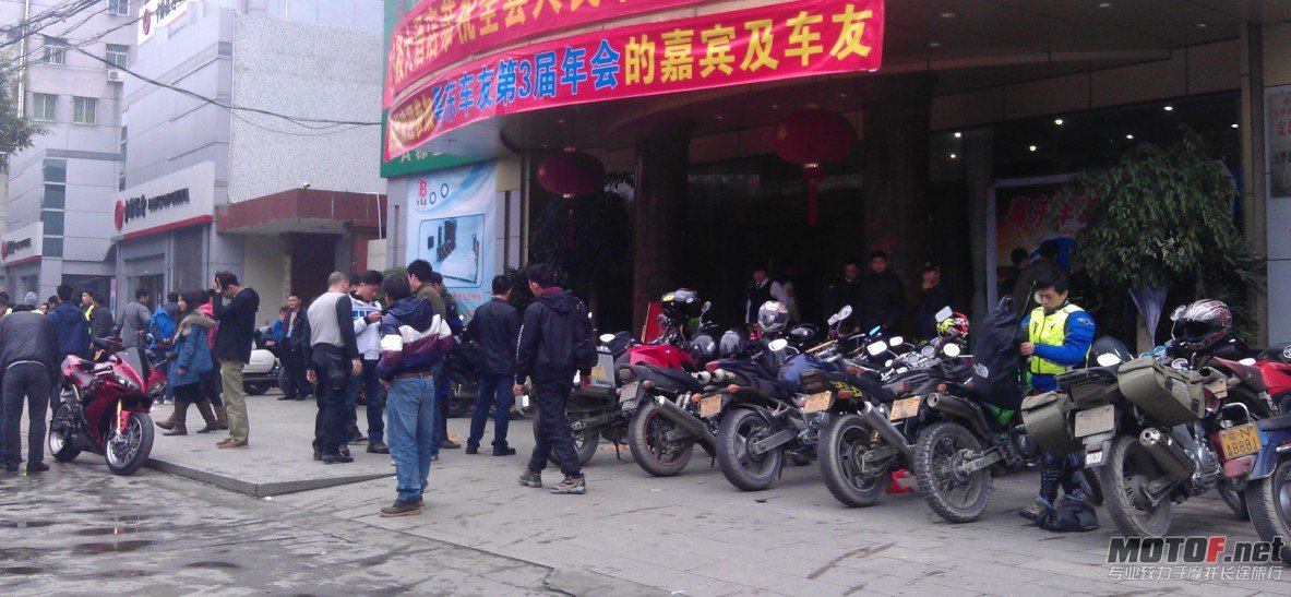 QQ截图20120115005309.jpg