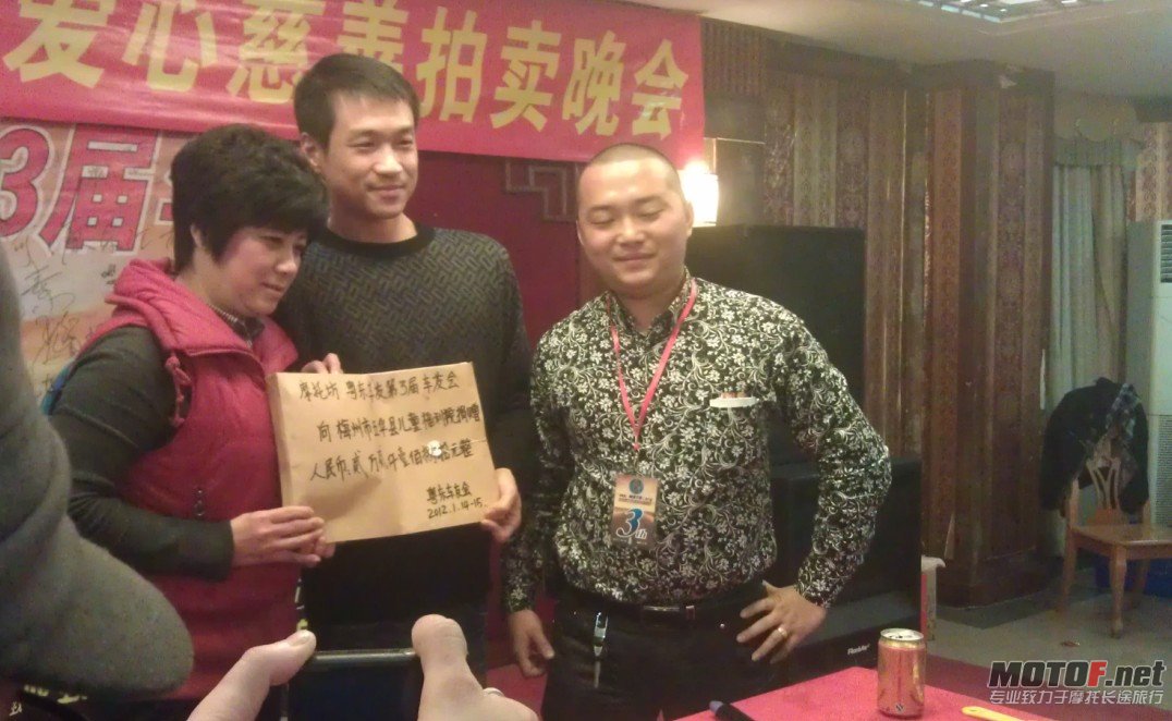 QQ截图20120115005751.jpg