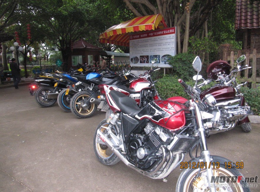 QQ截图20120115004951.jpg