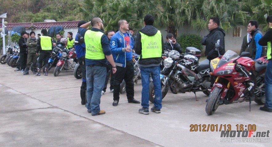 QQ截图20120115005000.jpg