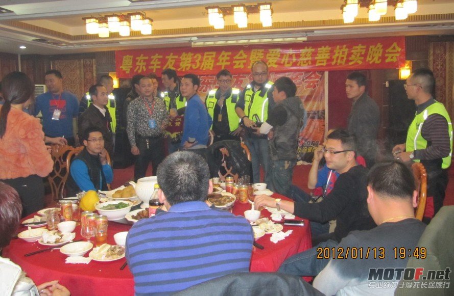 QQ截图20120115005044.jpg