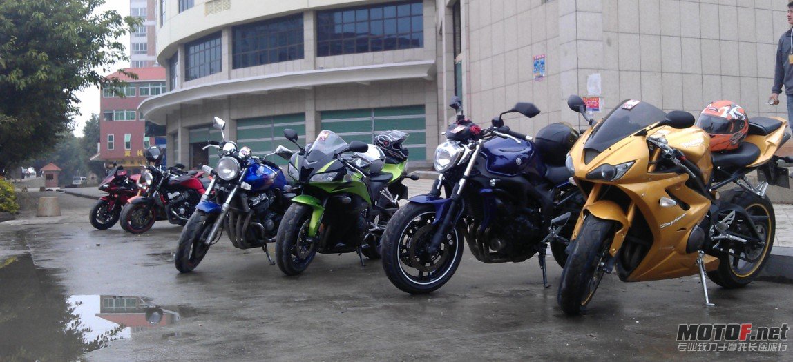 QQ截图20120115005223.jpg
