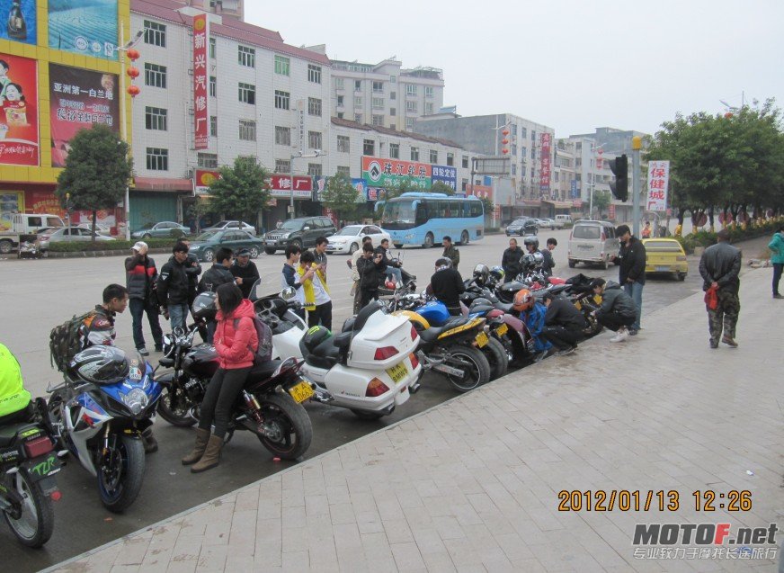 QQ截图20120115004452.jpg