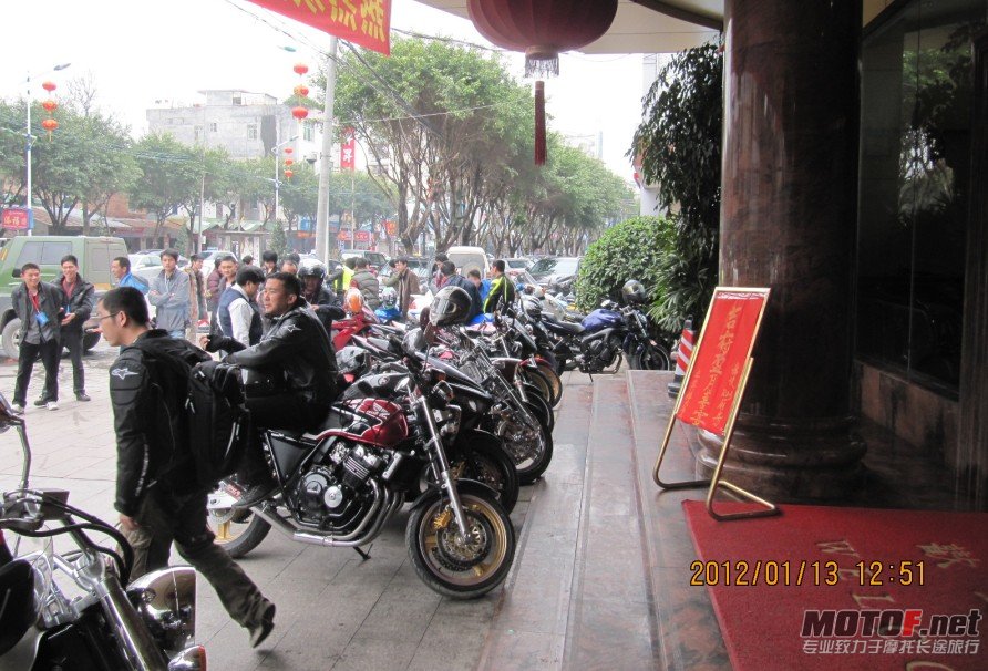 QQ截图20120115004542.jpg