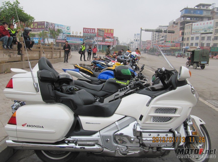 QQ截图20120115004102.jpg