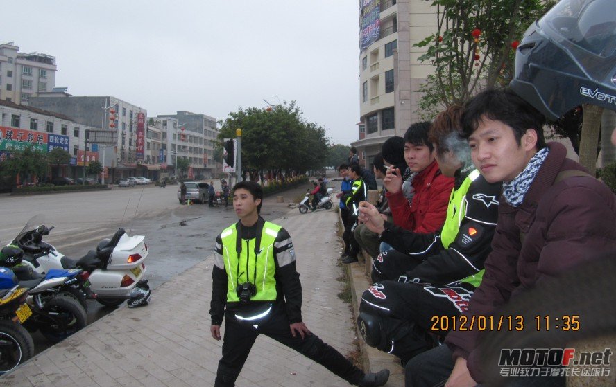 QQ截图20120115004245.jpg
