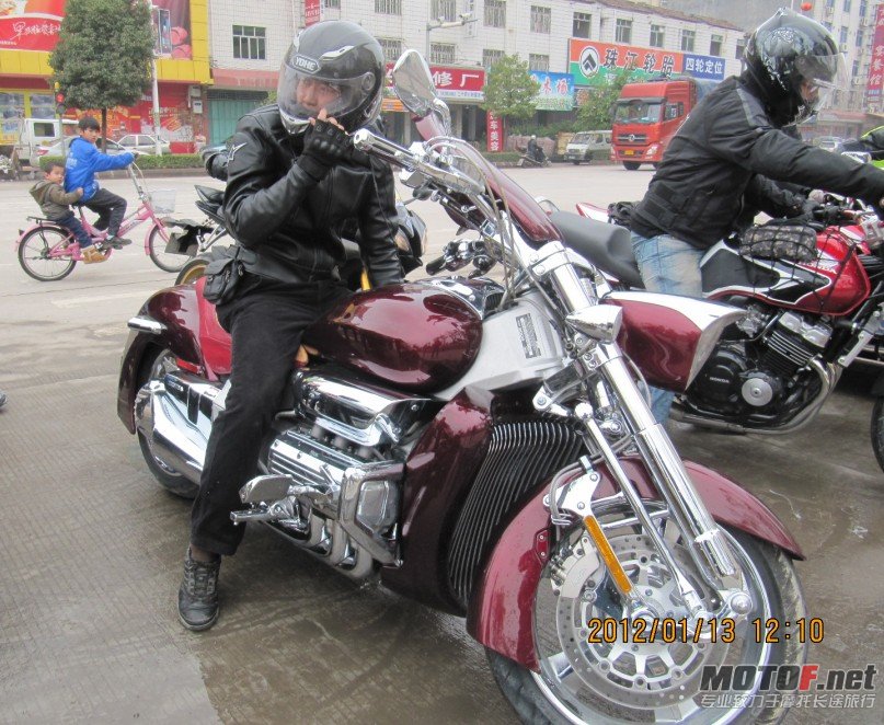 QQ截图20120115004324.jpg