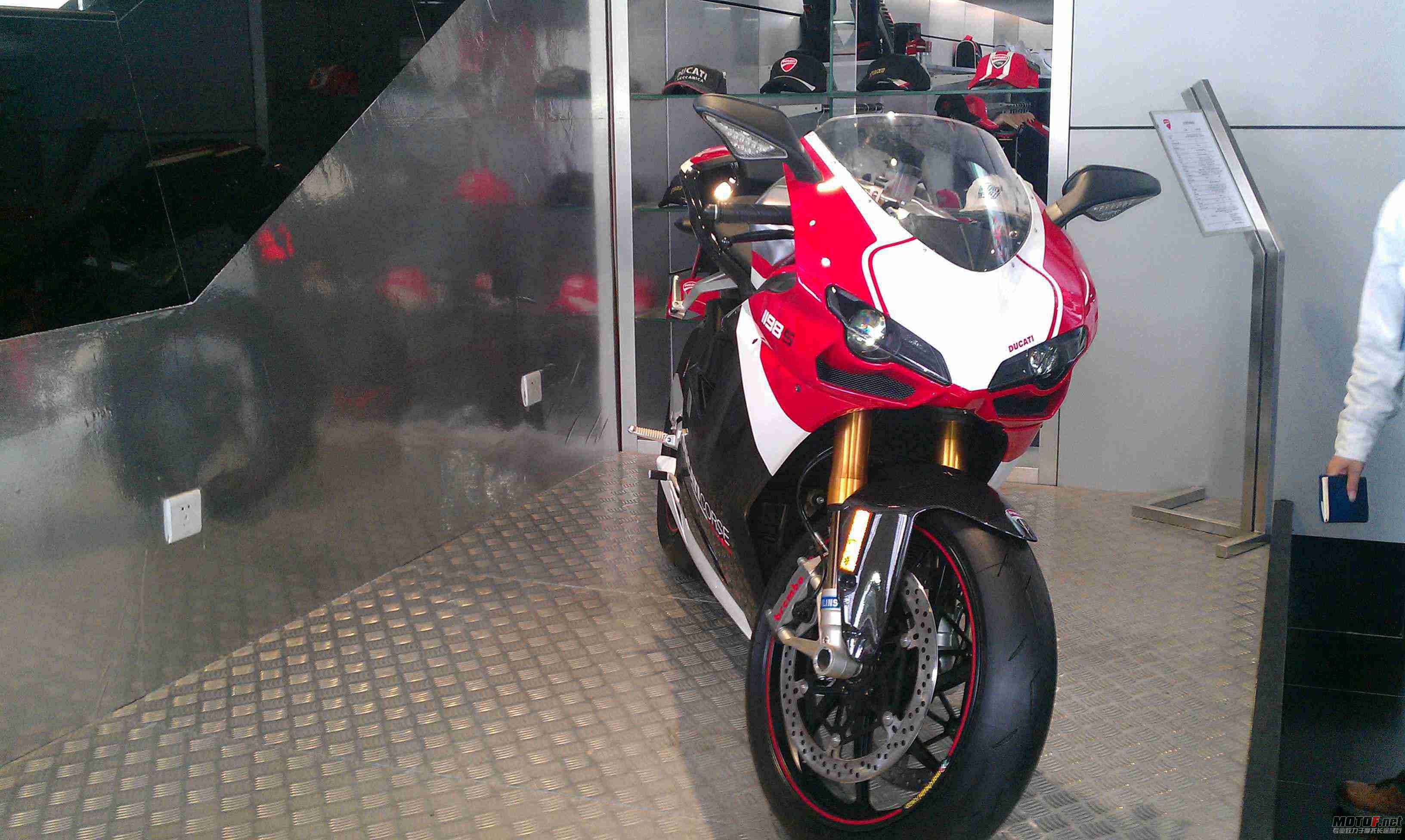 IMAG0074.jpg