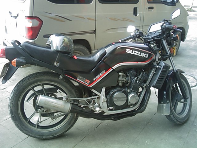 GS250FW