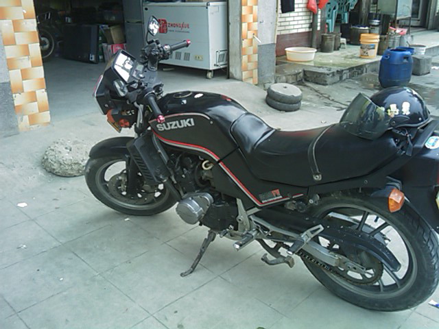 GS250FW