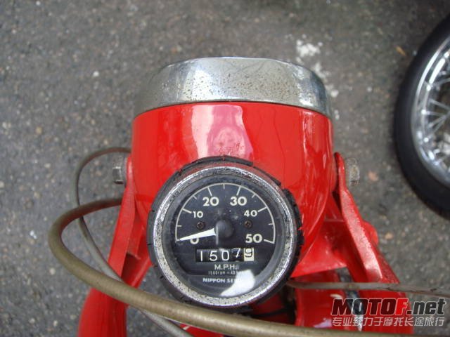 4f114af41e40d.jpg