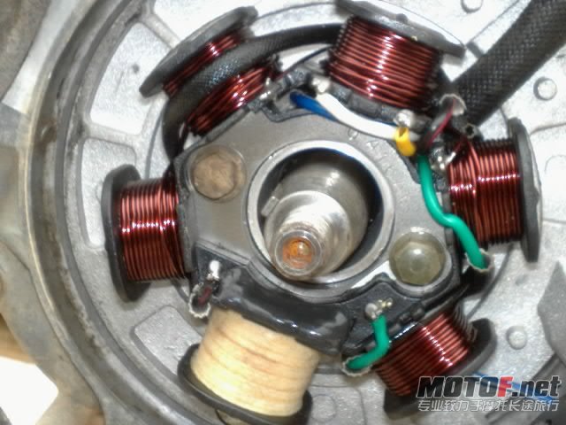 20120205640-001.jpg